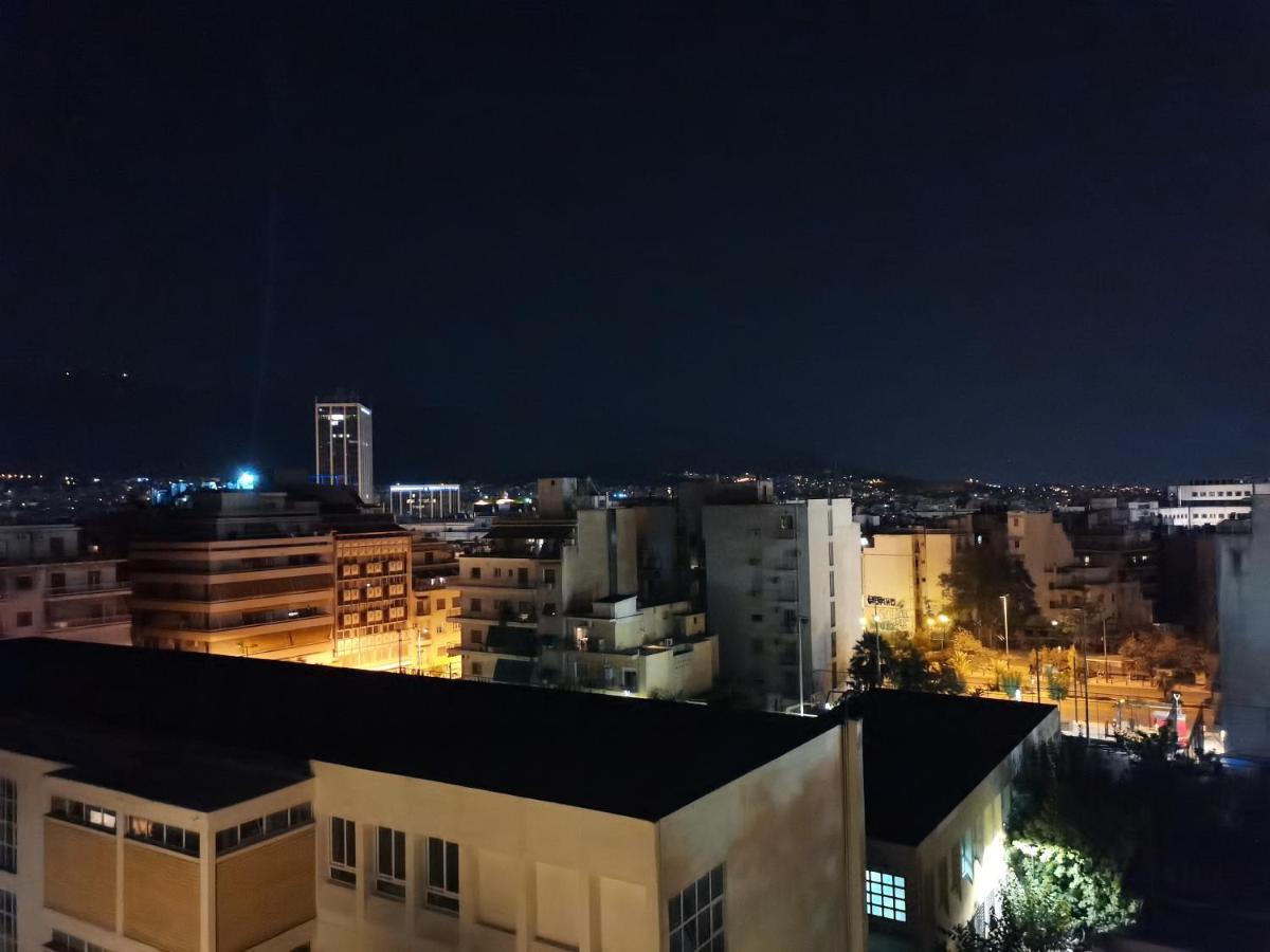 Penthouse Spacious W Super Wifi & Terrace, 2 Min From Metro Athén Kültér fotó